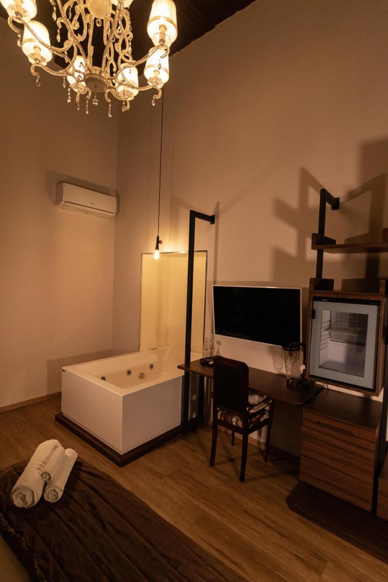 Duomo Luxury Suites Napoli Eksteriør bilde