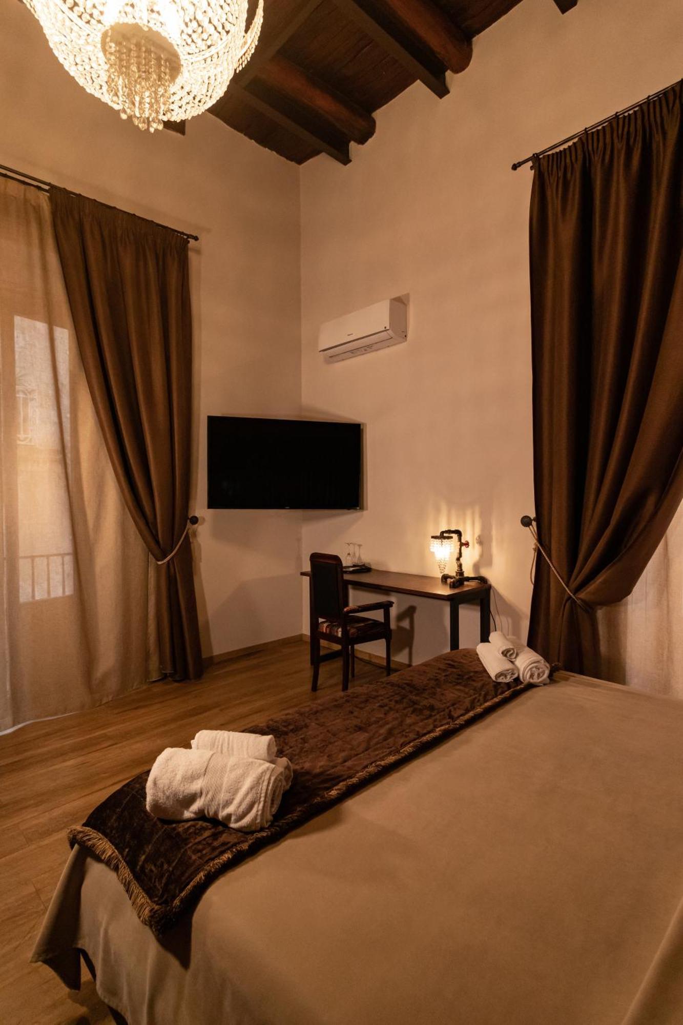 Duomo Luxury Suites Napoli Eksteriør bilde
